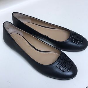 Tory Burch Black Flat Leather 8.5 (Never Worn)